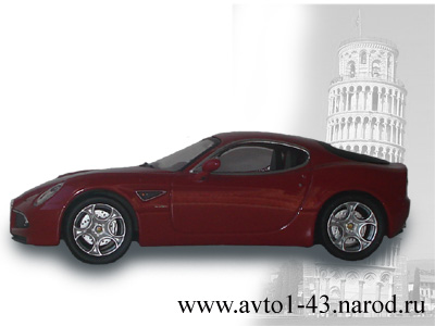 Alfa Romeo 8C Cararama - вид сбоку