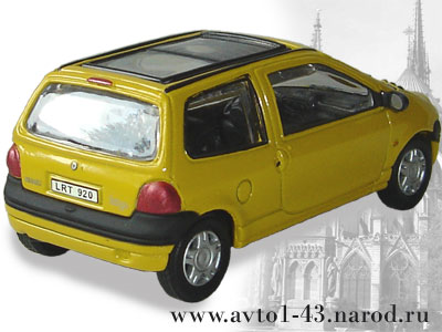Renault Twingo - вид сзади