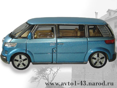 Volkswagen Microbus (2001) - вид сбоку