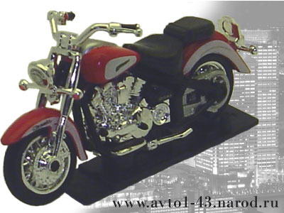 мотоцикл Yamaha XV 1600 - вид с переди